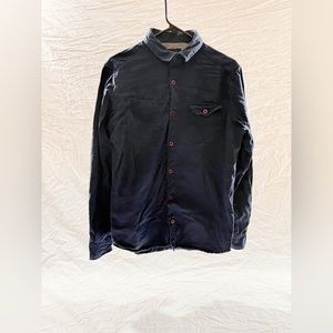 Men’s Globe Button Down